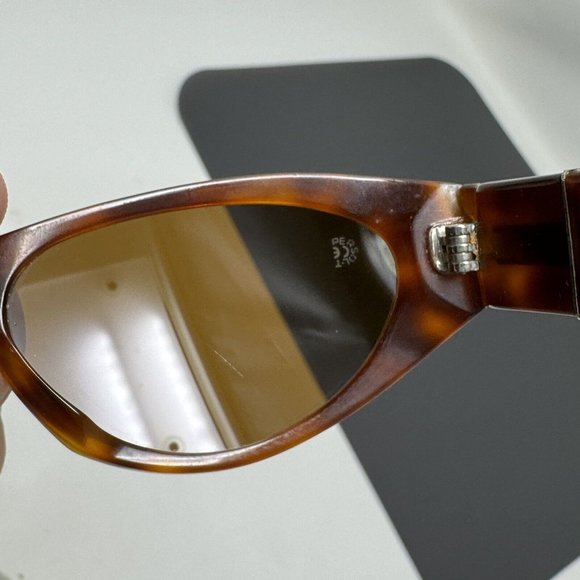Persol vintage 90s oval sunglasses model 2546 30/33 made in Italy. 53 [] 16